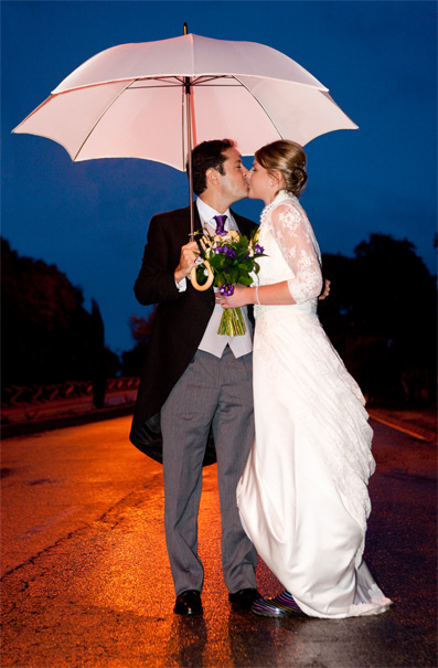 foto boda lloviendo